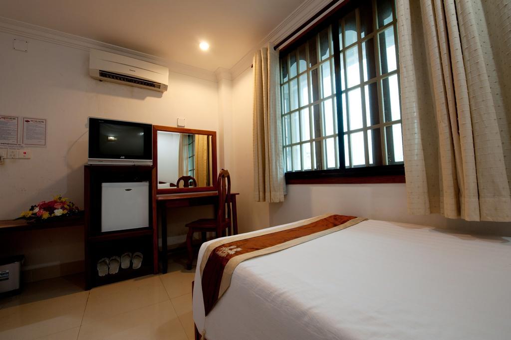 Circuit Hotel & Cafe - Nana Hotel พนมเปญ ห้อง รูปภาพ